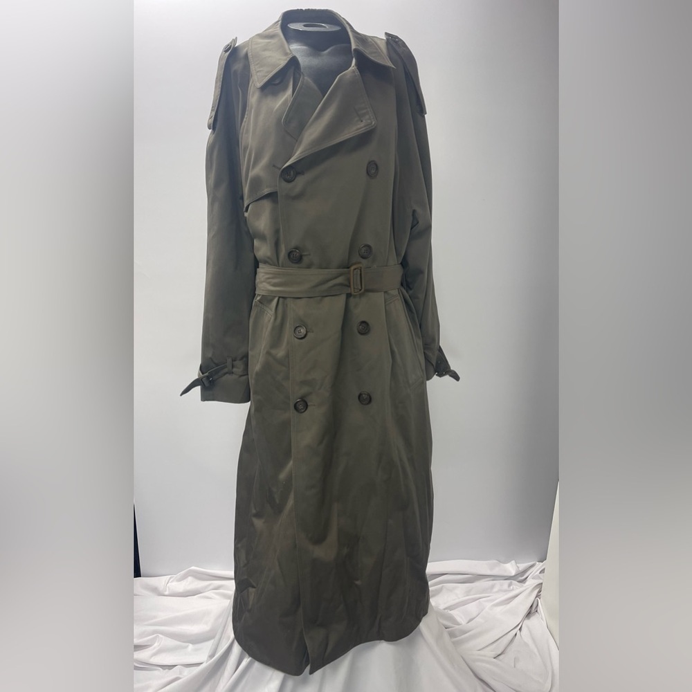 London Fog Trench Coat (C32)